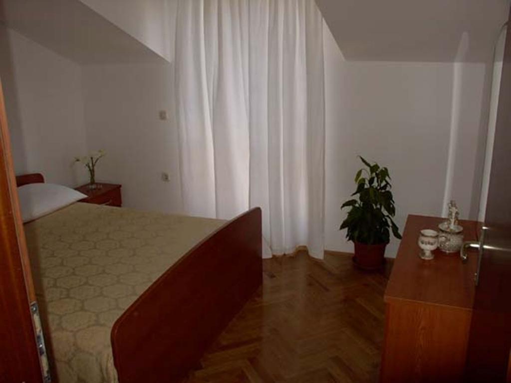 Apartments Vini And Ivana Sućuraj Стая снимка